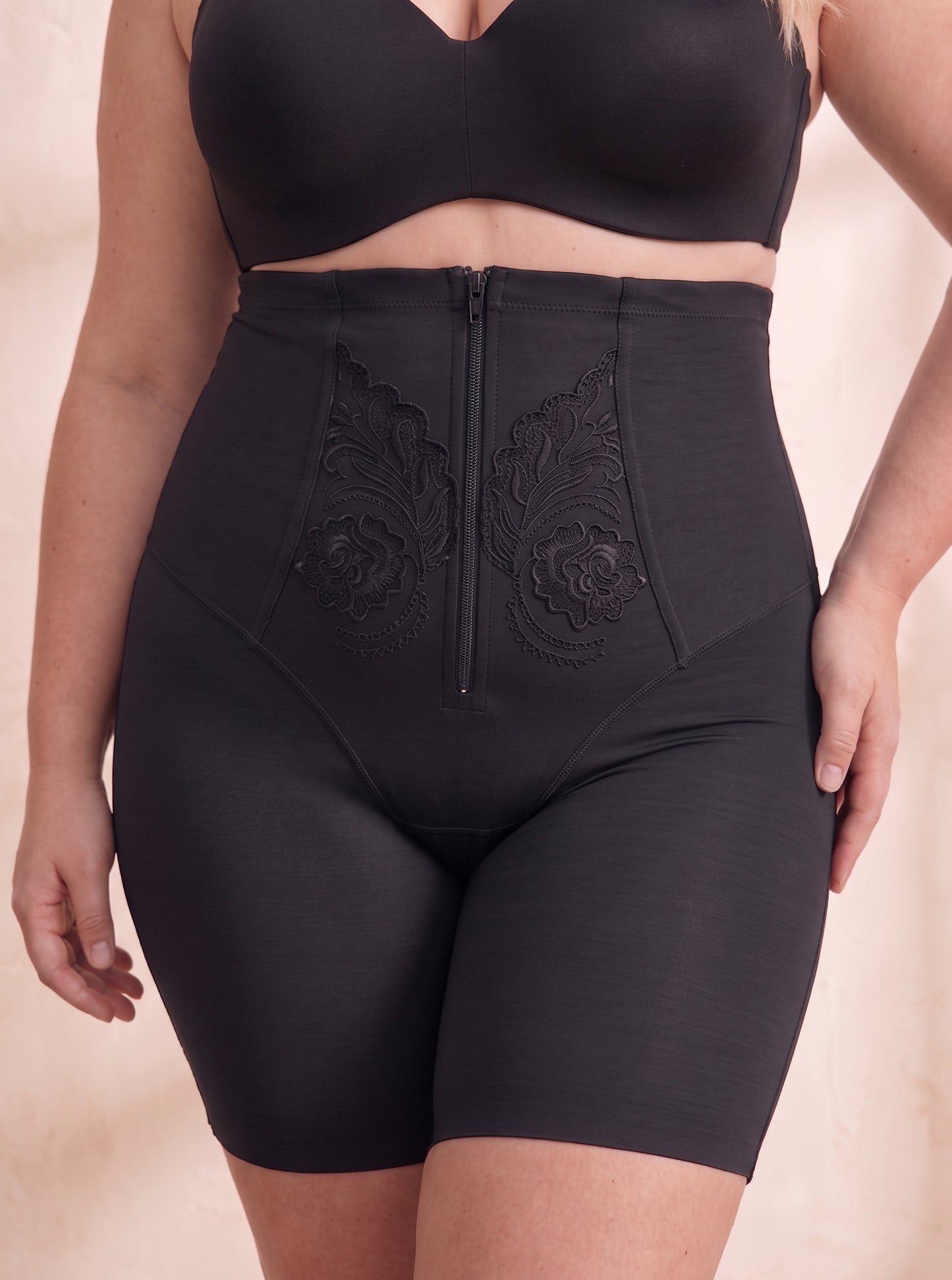 BDS-12-BODYSHAPER