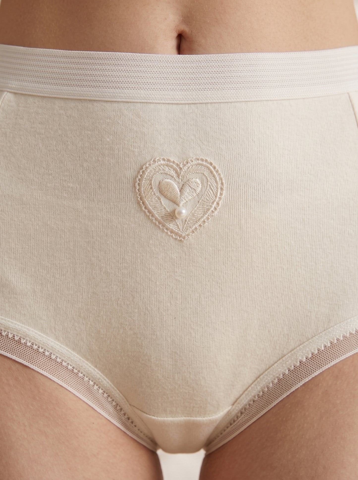 PN-28-MAXI BRIEF-SOFT COMFORT-FULL COVERAGE-EVERYDAY WEAR