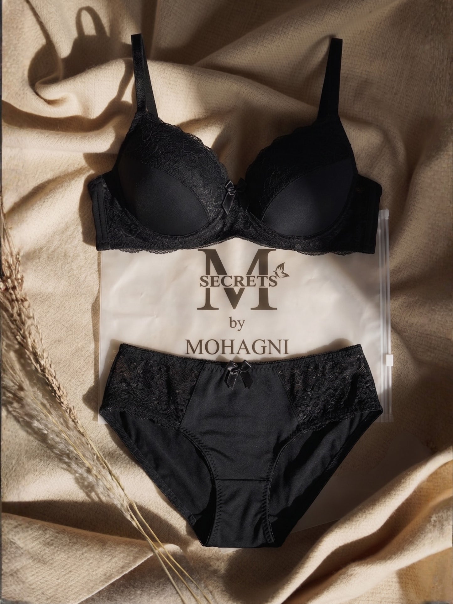 BR-22-2PC SET-LACE-PADED-WIRED-FULL COVERAGE