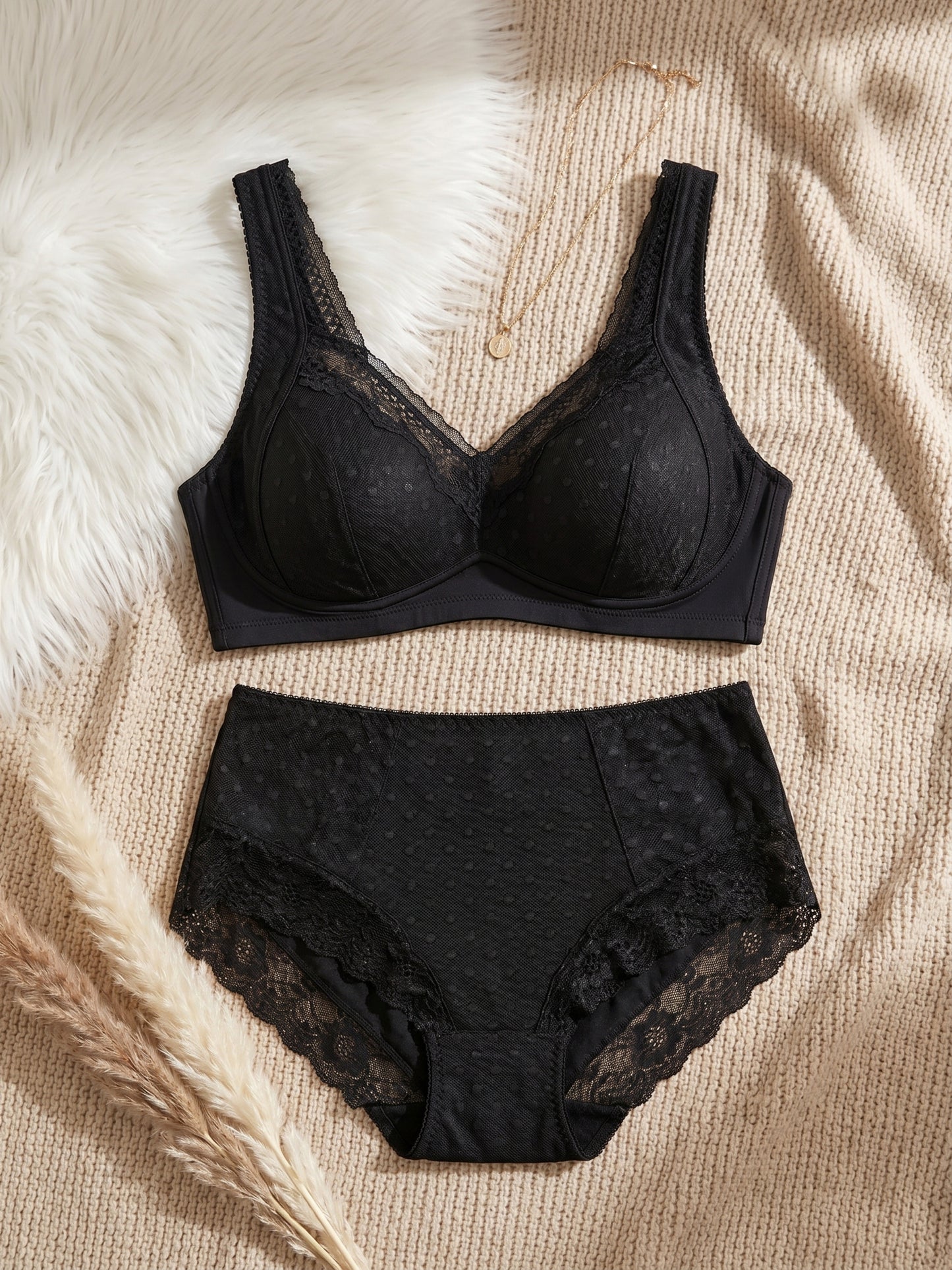 BR-72-2PC SET-BRALET-LACE-PADED