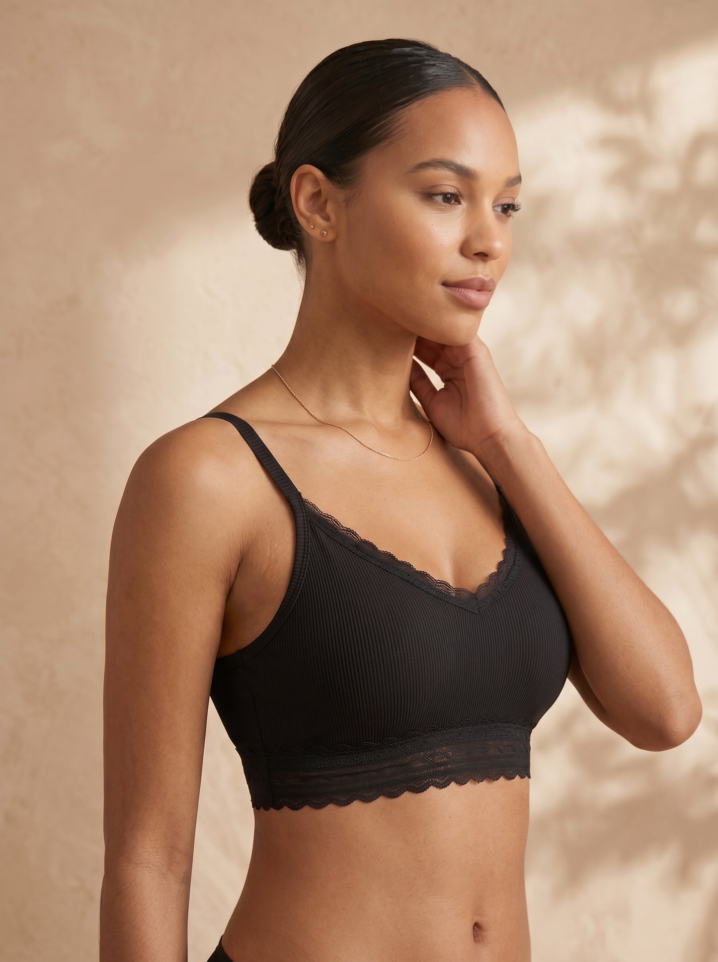 BR-02-LACE-PADED-BRALET-NON WIRED