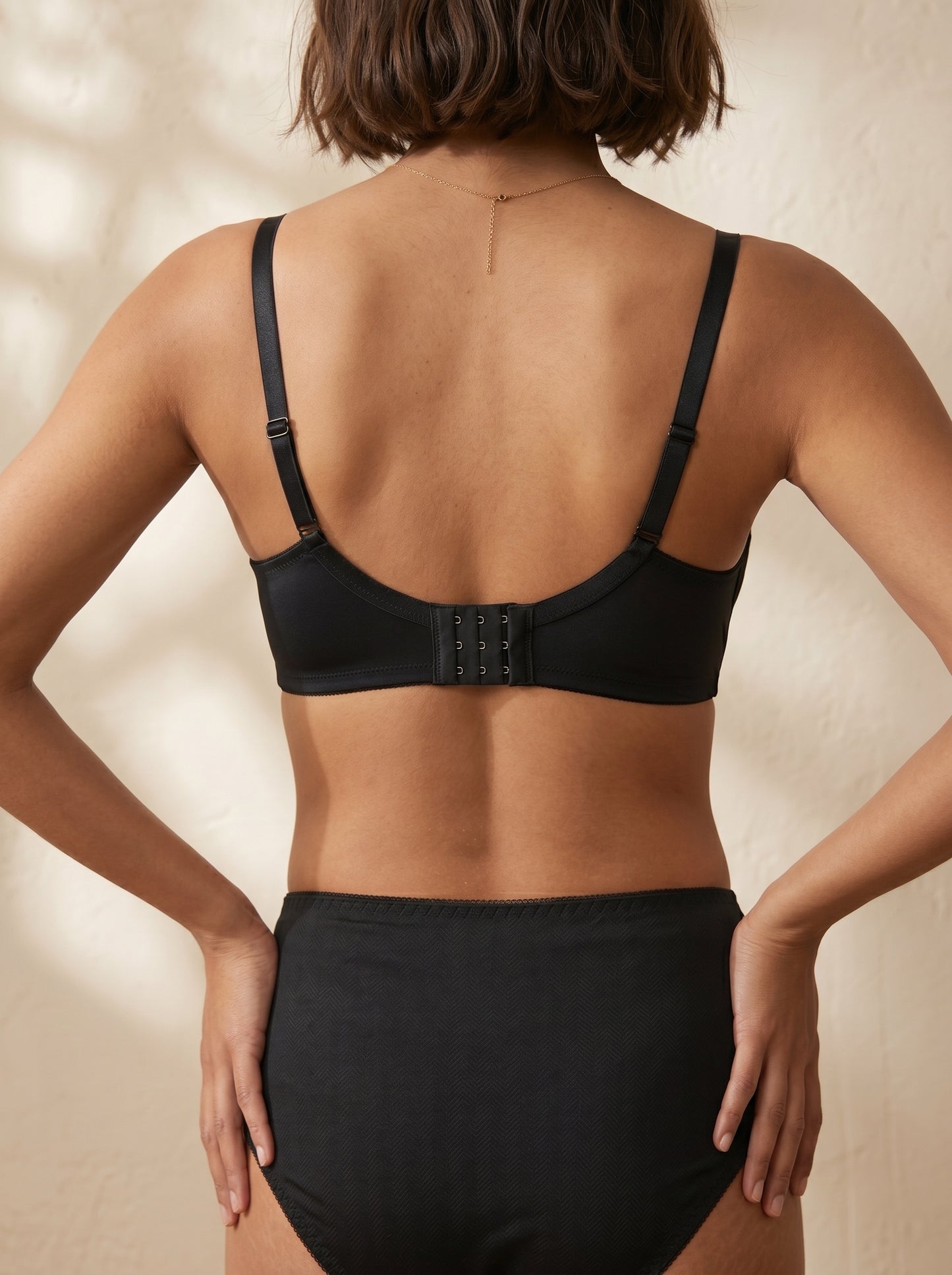 BR-28-2PC SET-SEAMLESS-PADED-WIRED-FULL COVERAGE