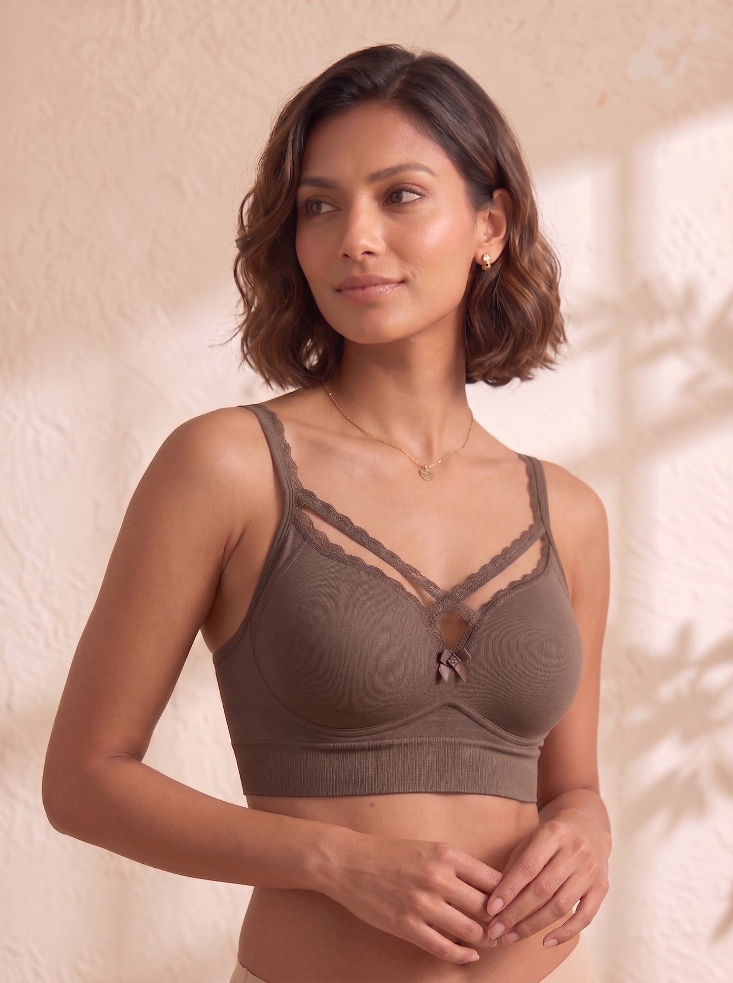 BR-53-SPORTS BRA-LACE-PADED-FULL COVERAGE