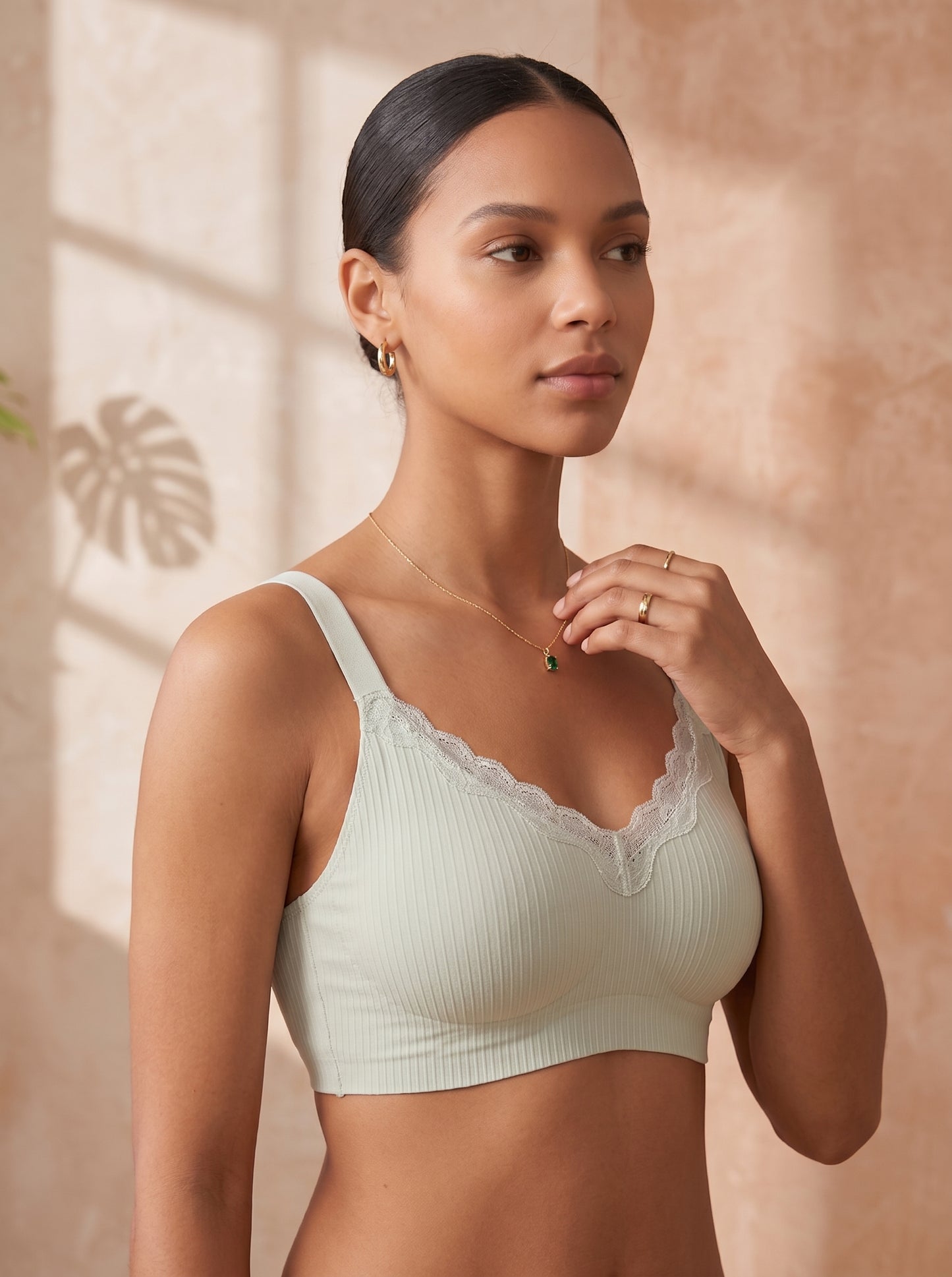 BR-95-NON WIRED-PADED-LACE-FULL COVERAGE