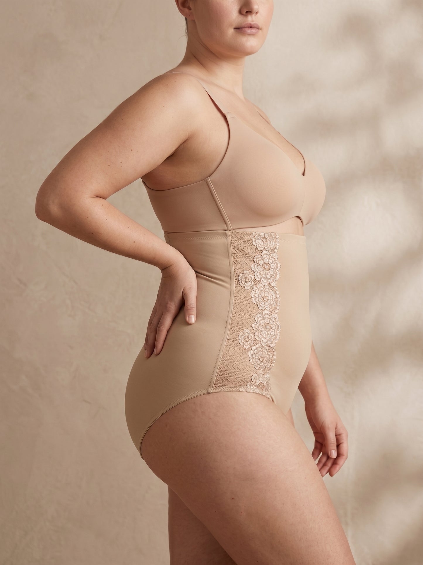 BDS-15-BODYSHAPER