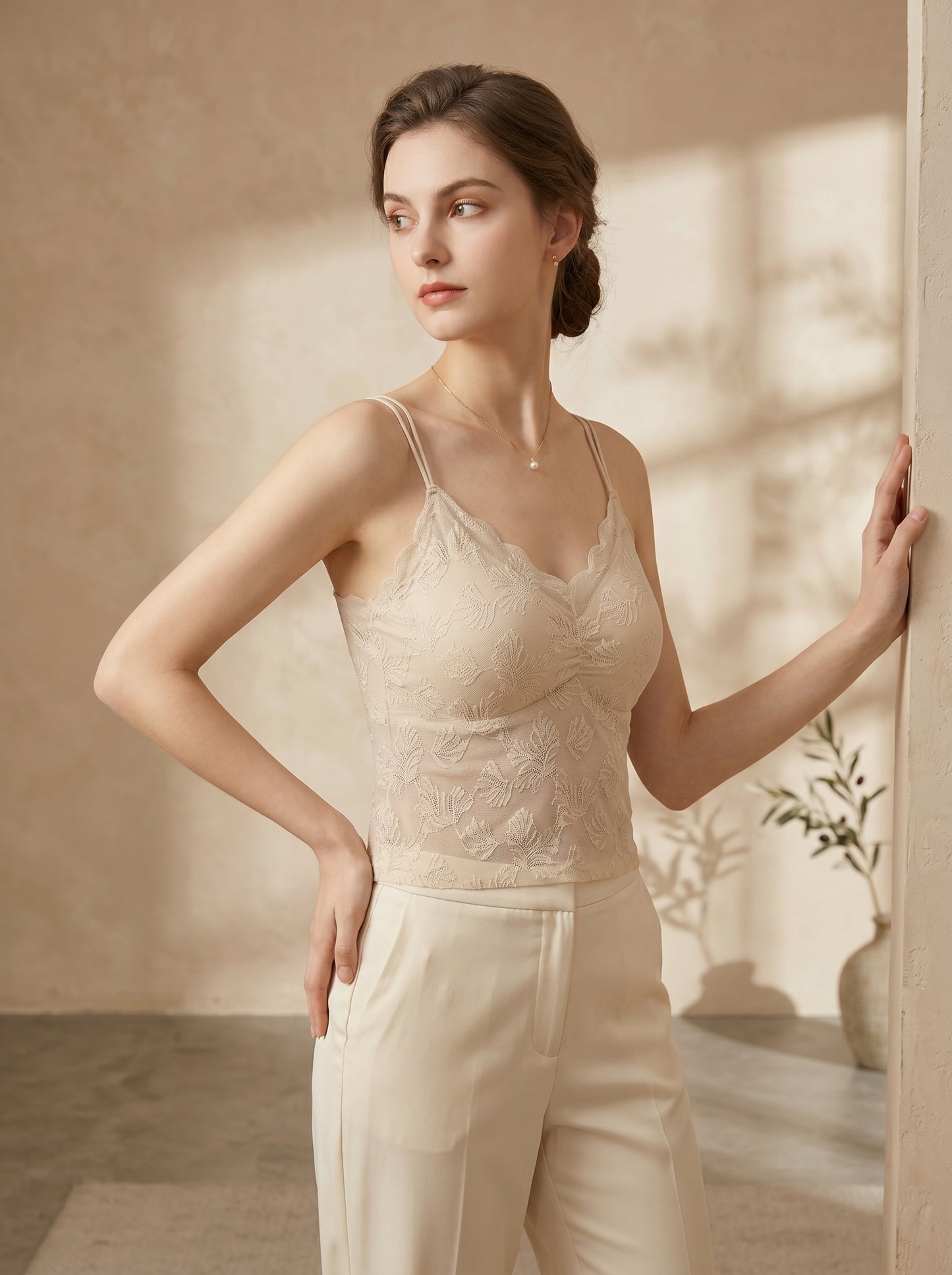 CS-01-CAMISOLE-LACE-THIN PADED-NON WIRED